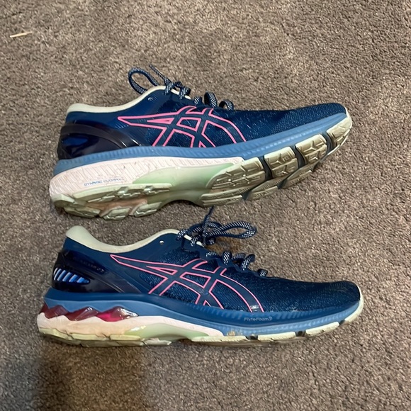 **Asics Running Shoes** - Picture 3 of 6
